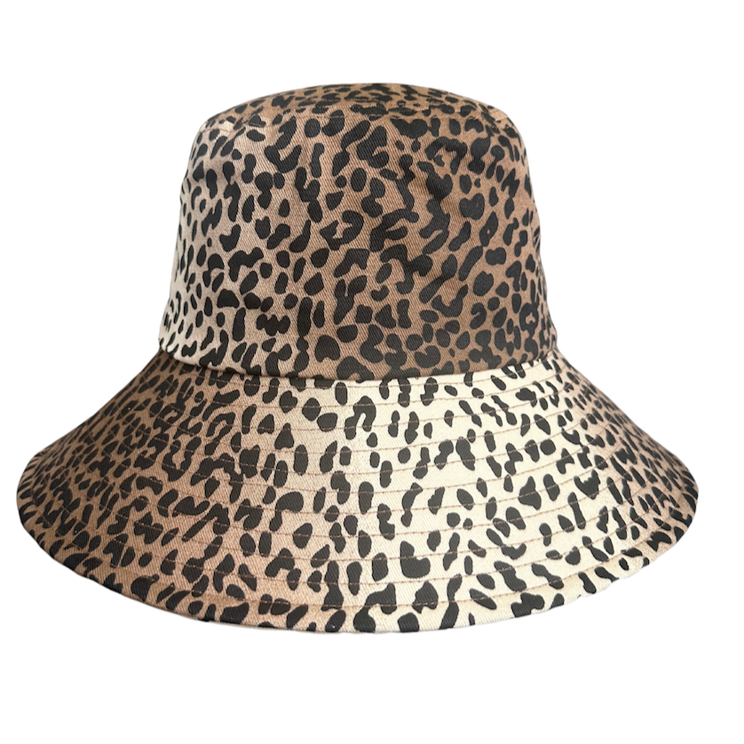 Leopard hat shop