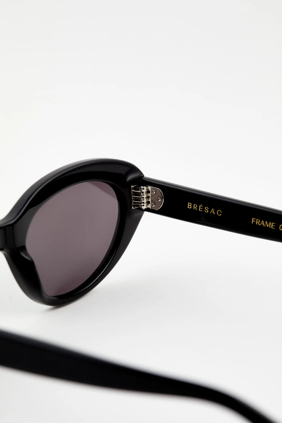 CAT EYE BLACK BF10 BRESAC