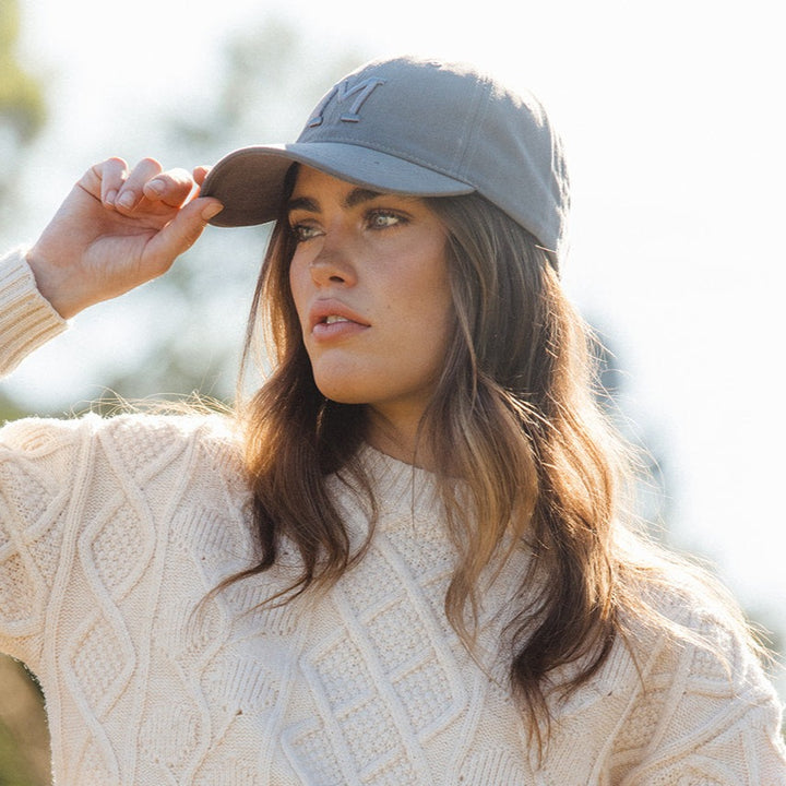 SIGNATURE CAP